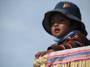 Peruaanse kinderen leren ondernemerschap met Aflatoun lesprogramma